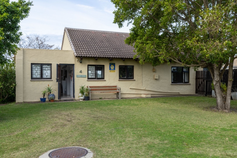 3 Bedroom Property for Sale in Keurbooms Western Cape